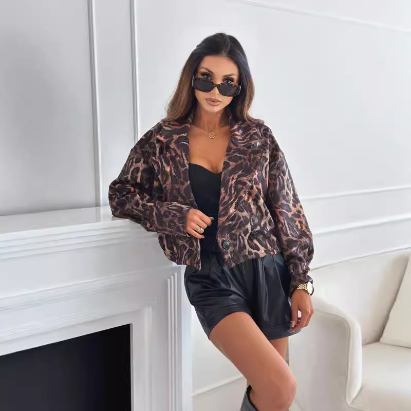 Versatile long-sleeved short leopard print suit jacket