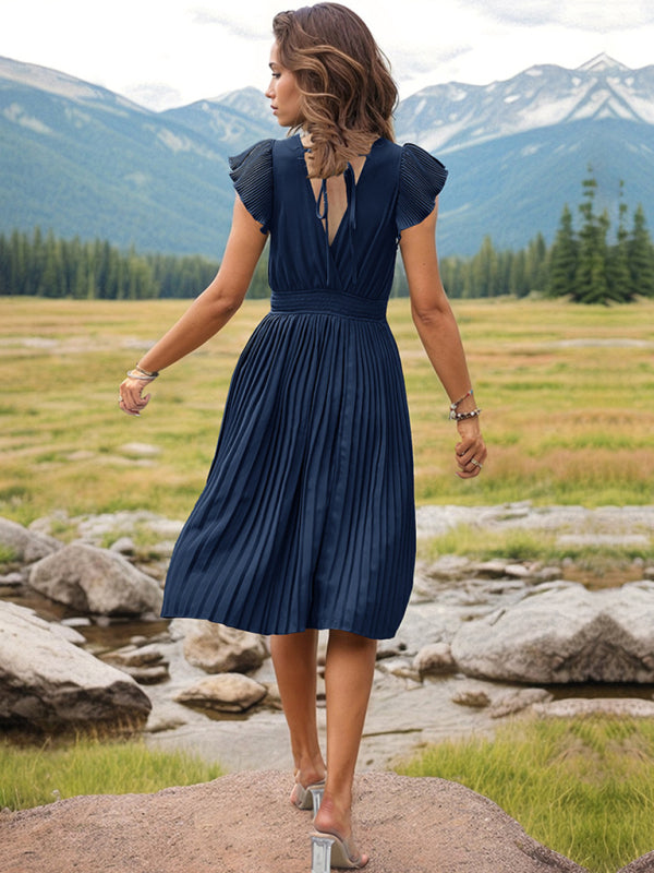 New style simple temperament V-neck high-waisted pleated dress